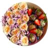 Клубника в шоколаде с розами «Сладкие ночи»